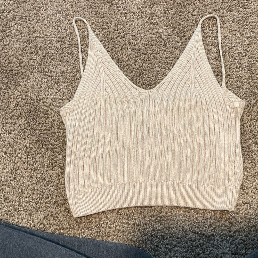 Knitted tank